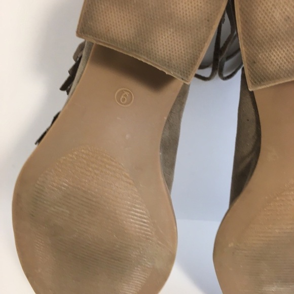 Qupid Gray Gladiator Stacked Block Heels Shoes Size 9 With Long Strings Tie - Picture 8 of 13